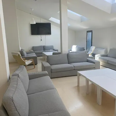 Hotel Residencia Universitaria Miresi Sagrado Corazon