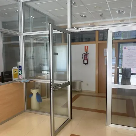 Residencia Universitaria Miresi Sagrado Corazon *