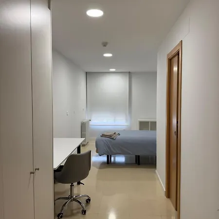 Residencia Universitaria Miresi Sagrado Corazon Hotel