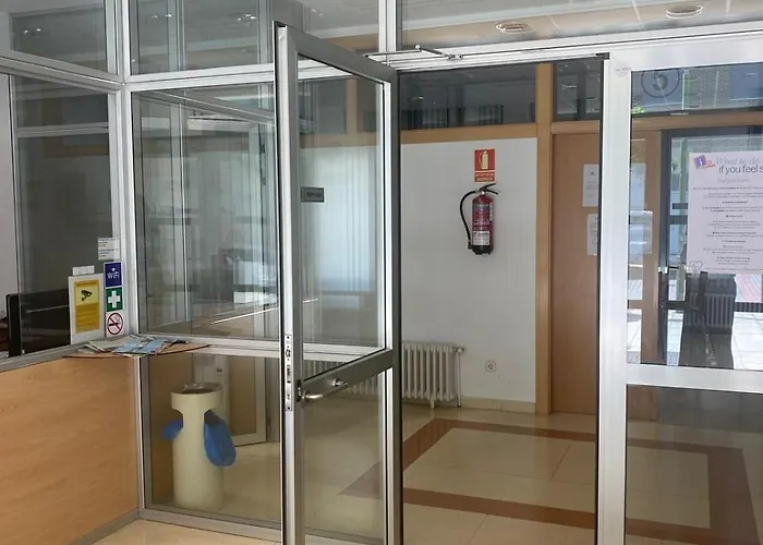 Residencia Universitaria Miresi Sagrado Corazon *